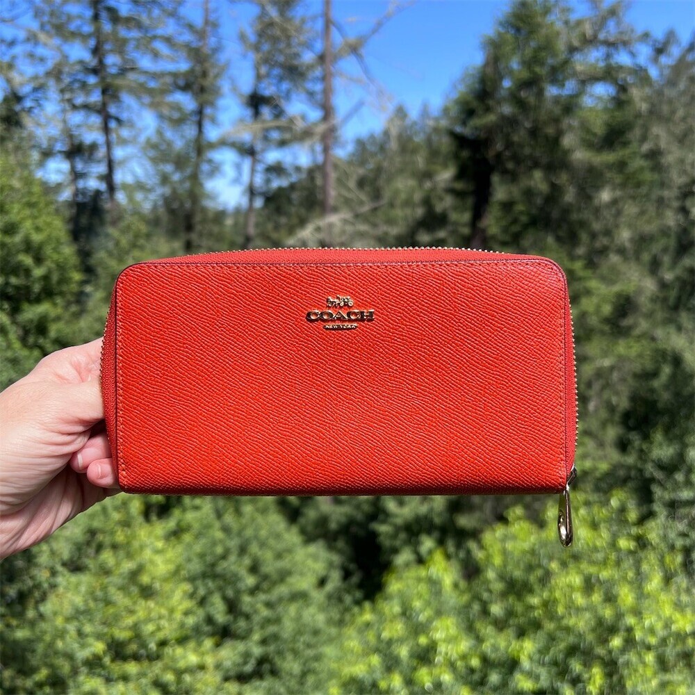 COACH Long Zip-Around Crossgrain Leather Wallet RED with GOLD Hardware AUTHENTIC